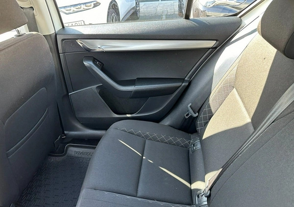 Skoda Octavia cena 52900 przebieg: 75522, rok produkcji 2019 z Krynica Morska małe 254
